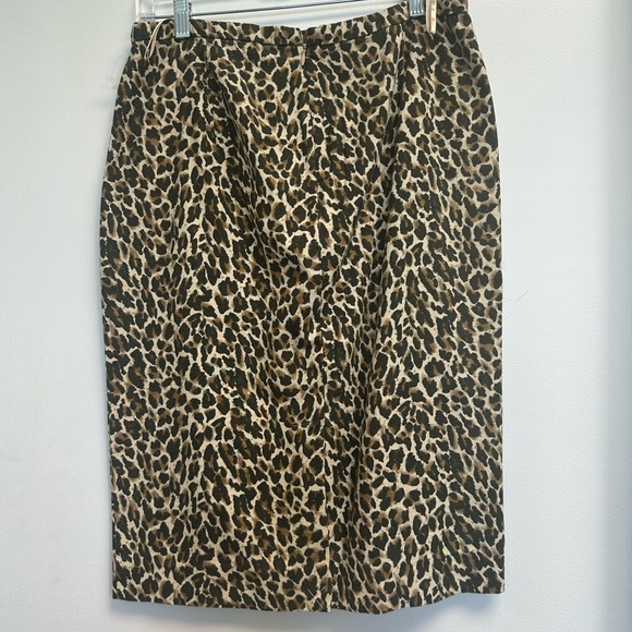 J. Crew Leopard Print Knee Length Pencil Skirt - Picture 6 of 8